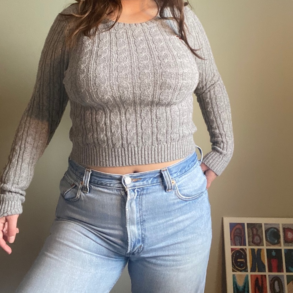 Hollister Knit sweater